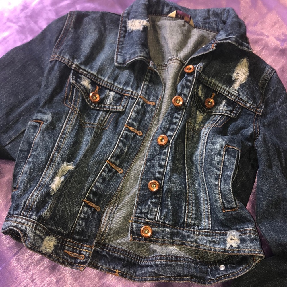 Distressed cropped denim jacket